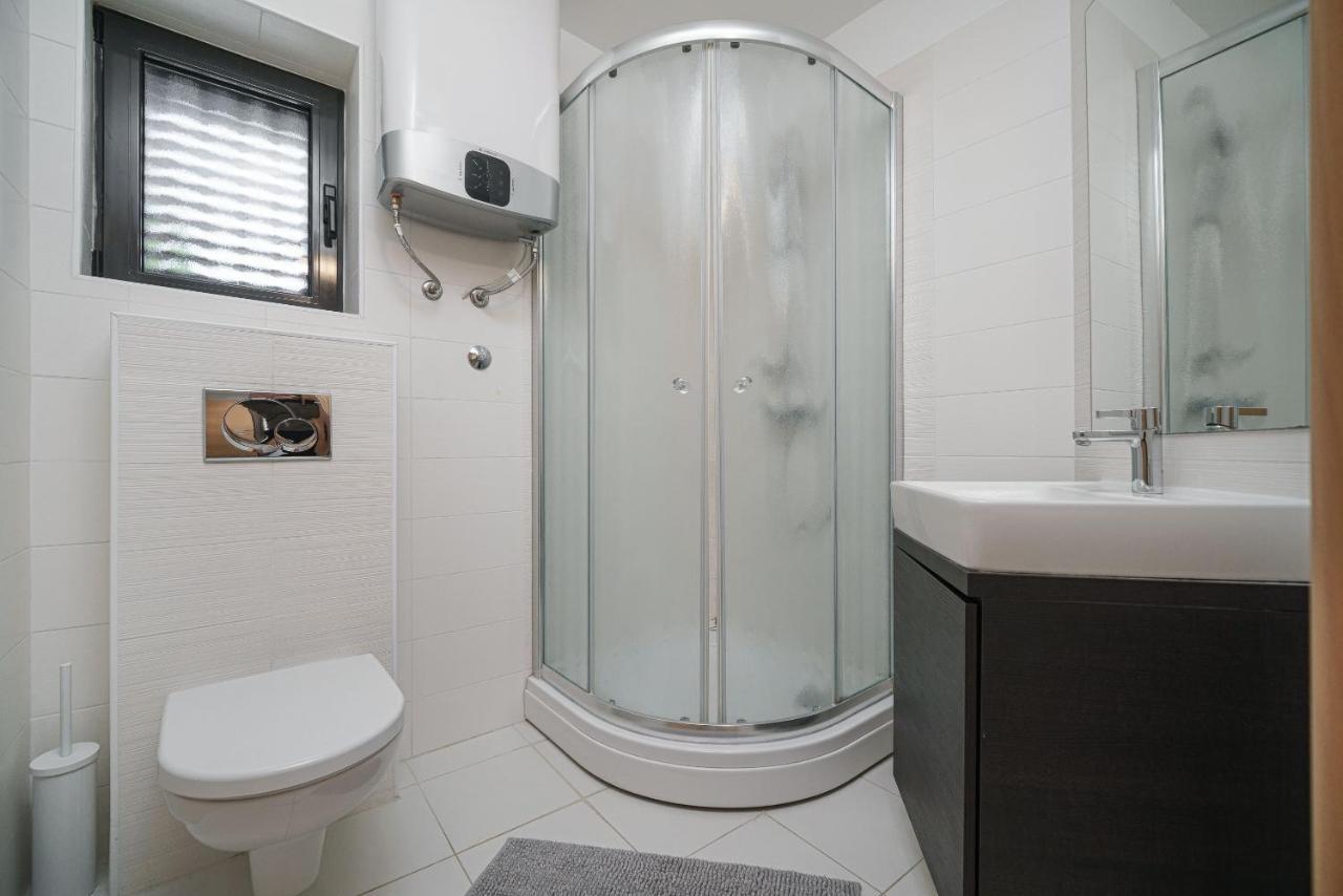 Apartment Podraduc 14 Murter